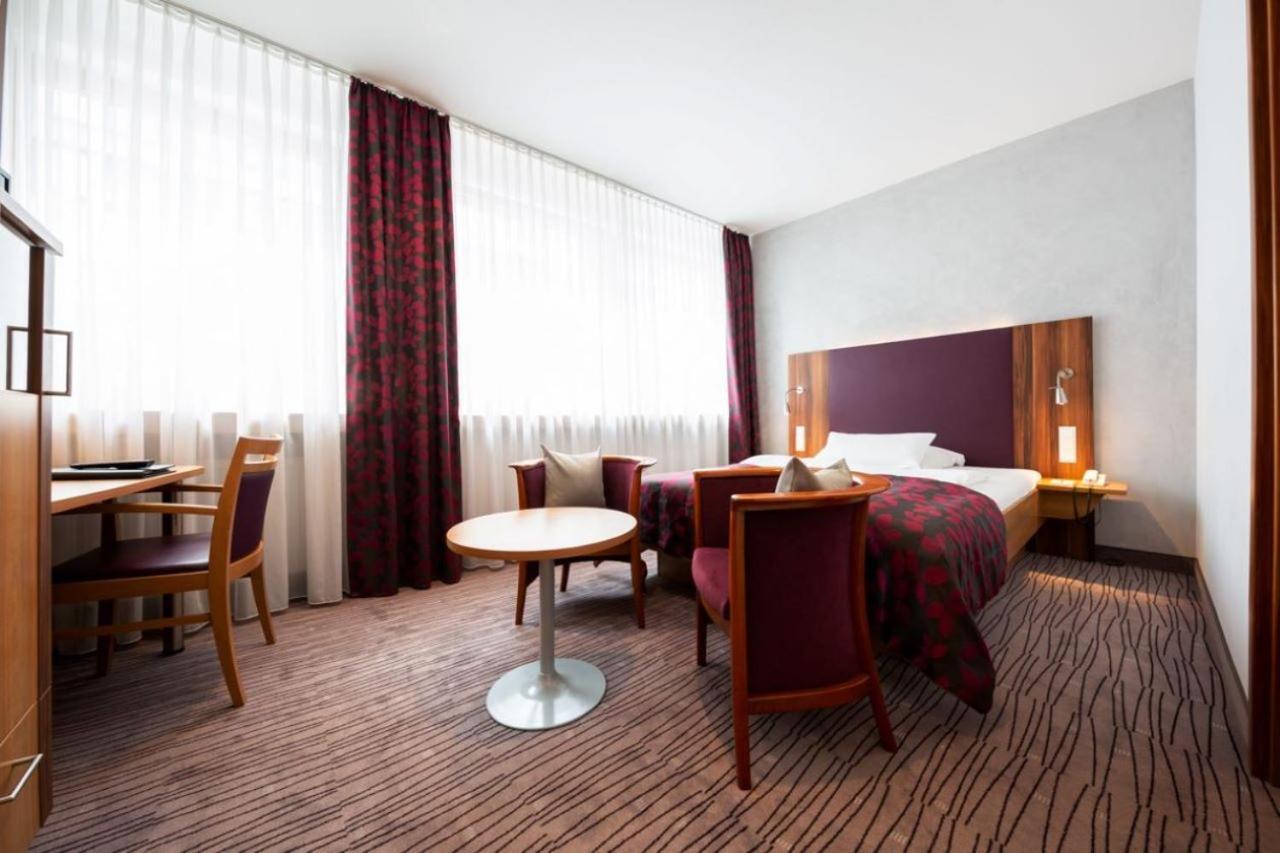 Kronenhotel Stuttgart Exterior foto