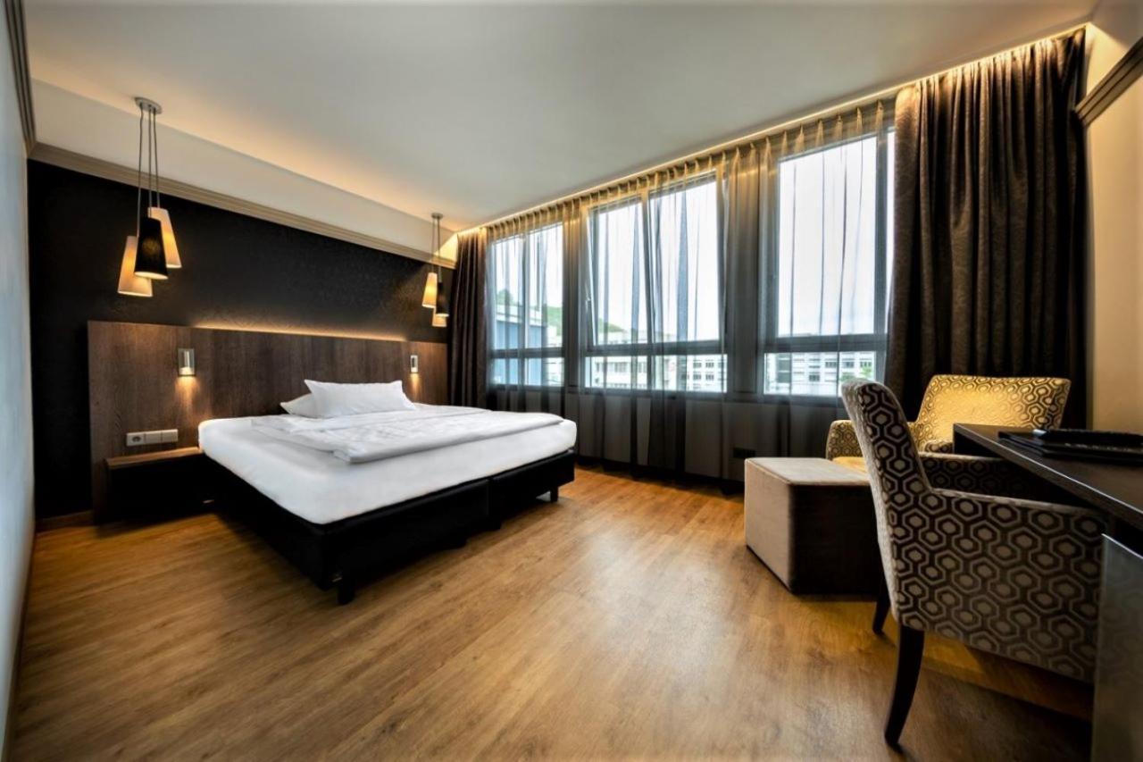Kronenhotel Stuttgart Exterior foto