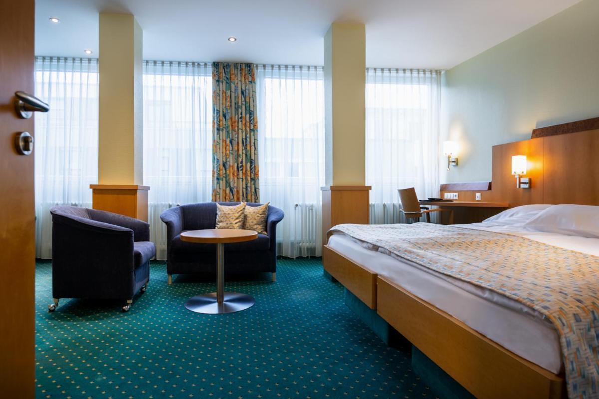 Kronenhotel Stuttgart Exterior foto